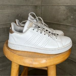 Adidas Advantage Sneakers